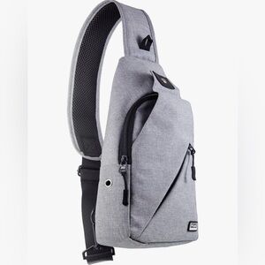 Peak sling bag